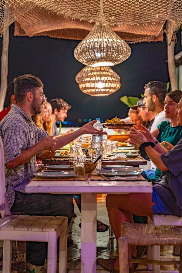 Amayour Surf Hostel Taghazout Exterior foto
