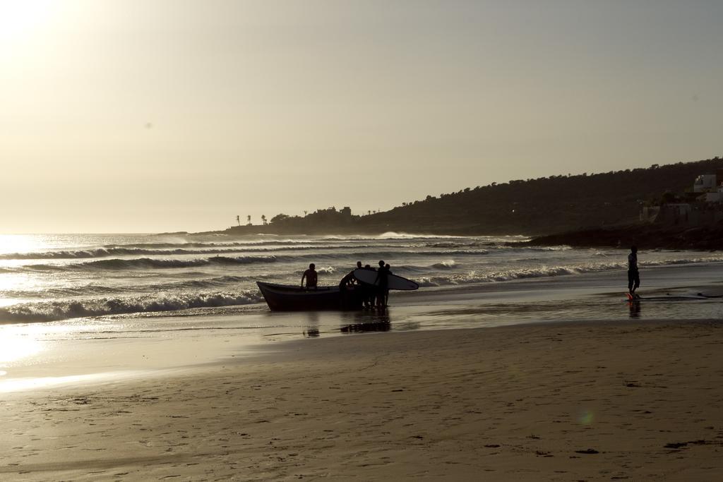 Amayour Surf Hostel Taghazout Exterior foto